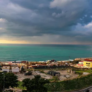 https://grand-suites.beiruthotelsdirect.com
